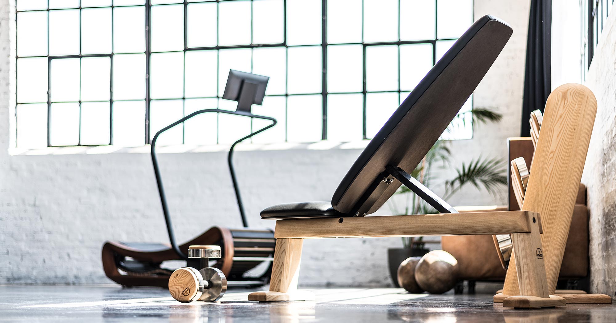 NOHRD WeightBench – en solid treningsbenk med tidløst design