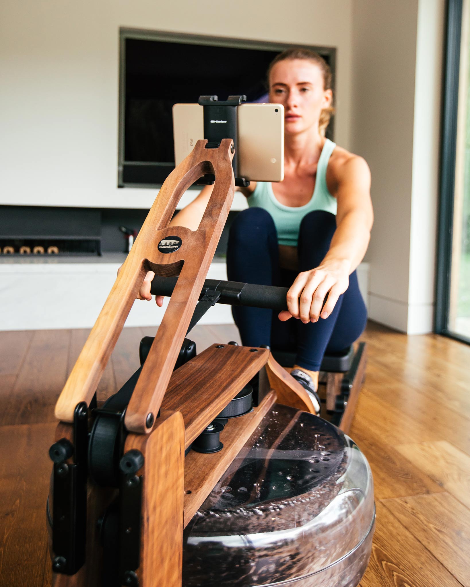 WaterRower-romaskin med vannmotstand for en autentisk roopplevelse. Perfekt for hjemmegym og profesjonelle treningsstudioer. WaterRower kommer i modellene S4, A1 og Performance Ergometer.