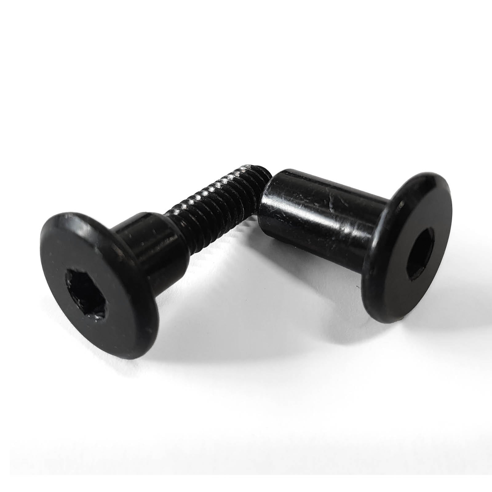 Bolter, JCB-bolt- og JCN-muttersett - Woodsport