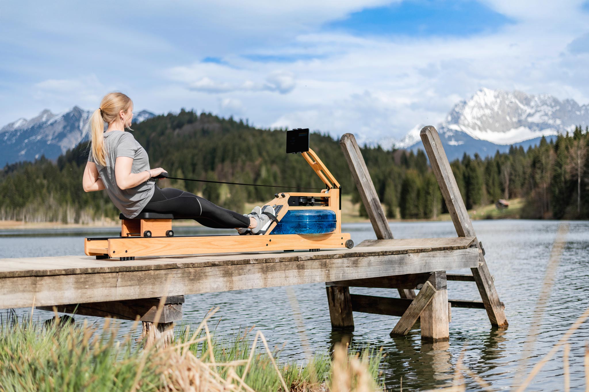 WaterRower-romaskin med vannmotstand for en autentisk roopplevelse. Perfekt for hjemmegym og profesjonelle treningsstudioer. WaterRower kommer i modellene S4, A1 og Performance Ergometer.